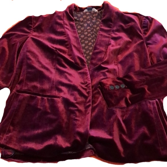 Old Navy Jackets & Blazers - OLD NAVY BURGUNDY VELVET BLAZER Old Navy Jackets & Blazers - OLD NAVY BURGUNDY VELVET BLAZER